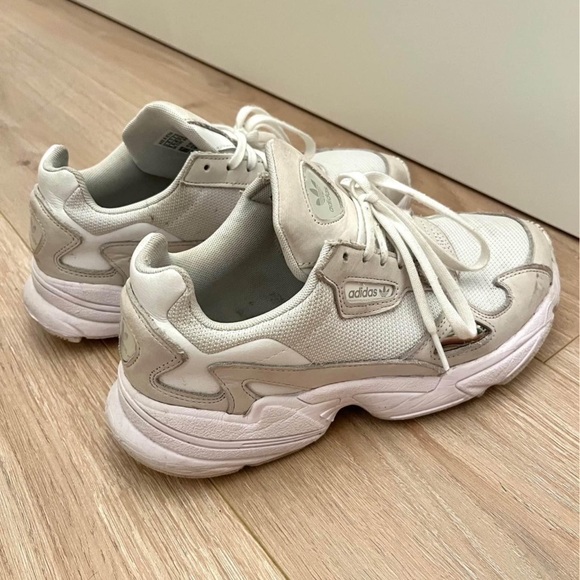 Adidas Falcon’s - Picture 2 of 2